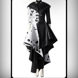Cruella DeVil faux leather coat - 2XL